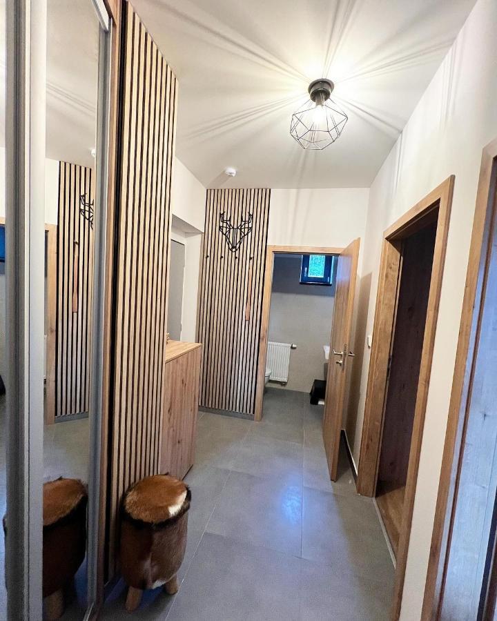 U Jelena Harrachov - Rodinny Apartman U Lesa S Garazi Exterior foto